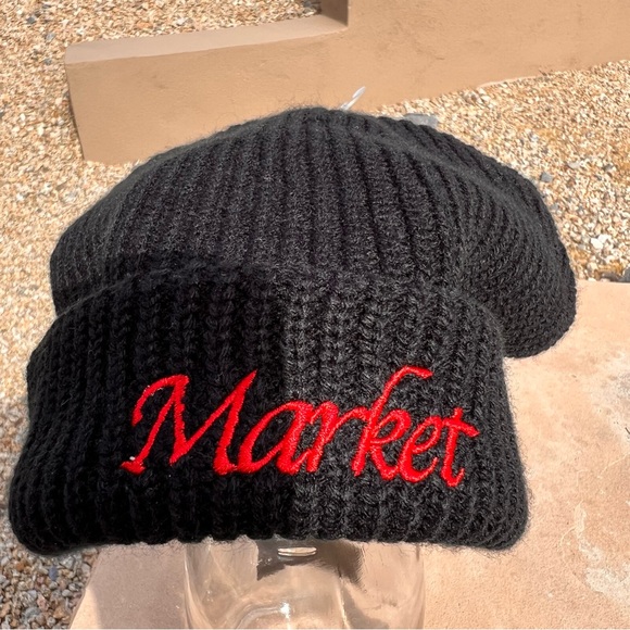 Urban Outfitters NWT Womens Beanie Ribbed Cuff Black BRAND NEW - Picture 5 of 8